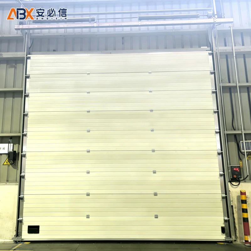 汕尾翻板提升门